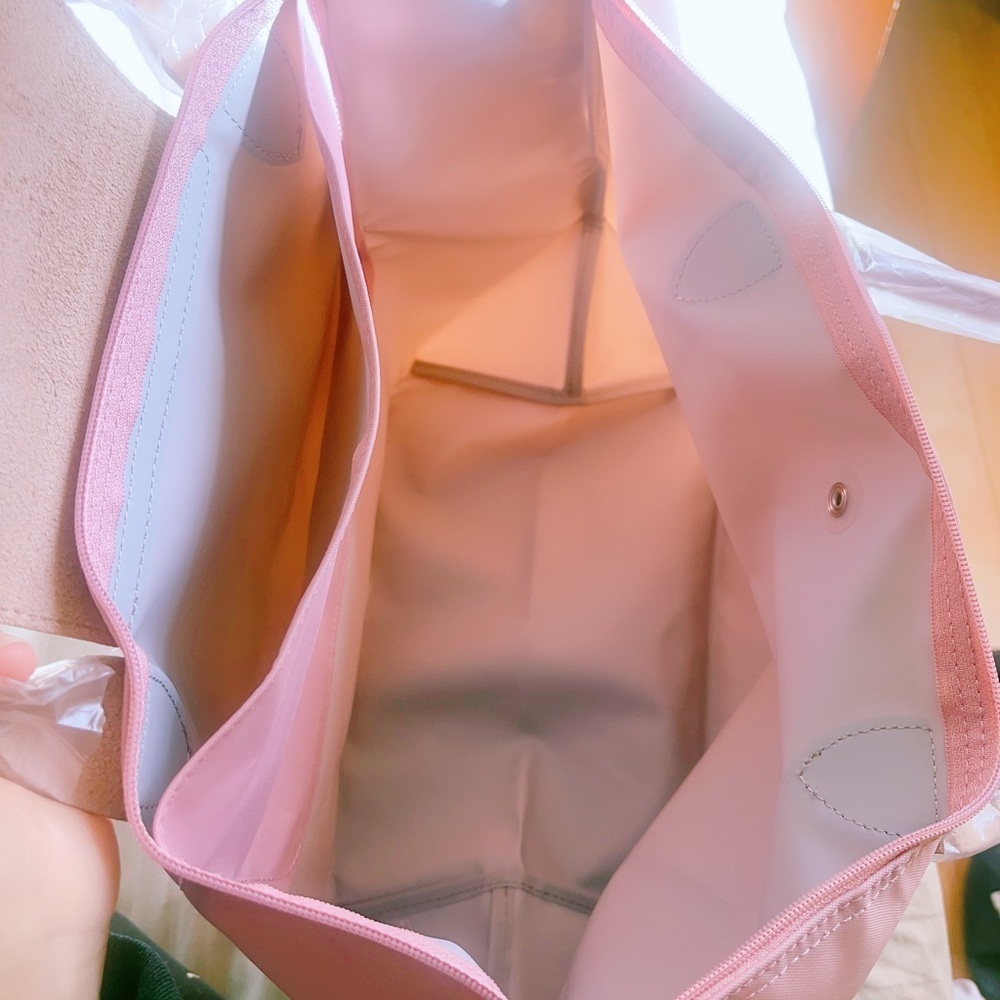 Longchamp Large Le Pliage Shoulder Tote Color petal Pink - Picture 3 of 14